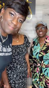 Ok y'all class been over since 1:30. Sister girl went home a feel asleep  before posting the final result lol!! Today was awesome!! Great student and  model. We worked hard and ate good lol! Kecia thank ...