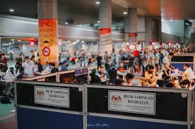 Penyusunan waktu solat fardhu telah diajarkan sendiri oleh malaikat jibrail kepada nabi muhammad s.a.w. Johor Customs See Long Lines Of M Sians Returning Due To Circuit Breaker Measures In S Pore