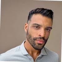 Tyrone Holmes's Instagram, Twitter & Facebook