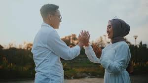 Artikel ini menyajikan beberapa kata kata motivasi. 38 Kata Kata Pujian Untuk Pacar Ngambek Solusi Saat Bertengkar Ragam Bola Com