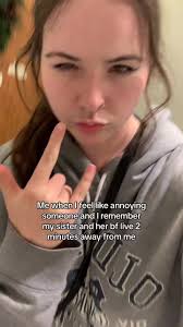 Destiny Simmons (@destiny.s4)