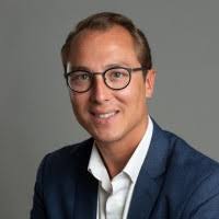 1100+ Profile mit dem Suchbegriff „Rohmer“