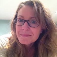 Anna Simpson (@simpsonamiss)