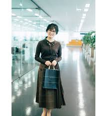 乃木坂46 冬のオフィスカジュアル 2019年最旬コーデ もしも堀未央奈と大園桃子がolだったなら with online 講談社公式 恋も仕事もわたしらしく 大園桃子 大園 桃子