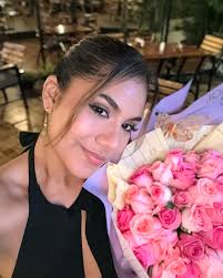 Ésta publicación es especialmente para mi .Hoy recuerdo con cariño mi 2024  , y propongo conquistar éste 2025 con todo mi ser … Logré muchas cosas y  las dejo aquí para recordarme