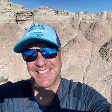 Kevin Dinan's Instagram, Twitter & Facebook