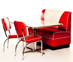 Retro American Diner Style I Would Love To Have This In A Game Rec Room Diner Decor Retro Diner Vintage Diner