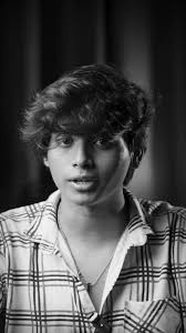 𝙑𝙞𝙤𝙡𝙚𝙩 𝙎𝙢𝙞𝙡𝙚𝙮