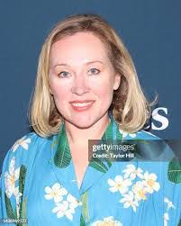 Lydia Forbes's Instagram, Twitter & Facebook