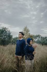 Foto pre wedding pake motor drag. 45 Ide Prewedding Fotografi Fotografi Pengantin Pose Perkawinan