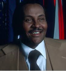 MON RIVERA_HERENCIA-LATINA"