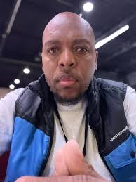 Loved the new podcast ❤️ What a great way to start a Monday. 👏🏻Henry  Patterson digging himself out of the Potters Resorts Five Lakes trip with  Lyn Hawker🤣🤣🎼🎉 He loves you really