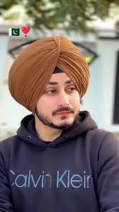 Punjabi Fauji Singing Song at Border