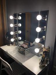 Diy Makeup Vanity Diy Makeup Vanity Diy Vanity Homemade Vanity