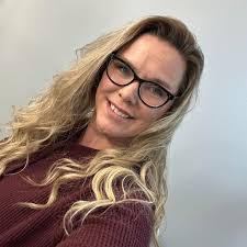 Kathy Stribling's Instagram, Twitter & Facebook