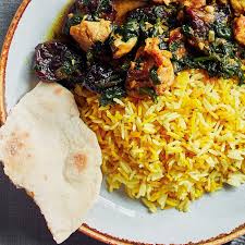 Mijote De Poulet Aux Pruneaux Et Aux Epinards Ricardo Recipe In 2020 Yummy Chicken Recipes Chicken Recipes Chicken Stew