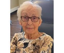 Lacey Ezell's Instagram, Twitter & Facebook