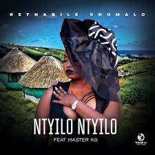 South african singer master kg teams up with maxy and makhadzi to release an amazing masterpiece titled ' tshinada '. Download Mp3 Rethabile Khumalo Ntyilo Ntyilo Ft Master Kg Bamoza
