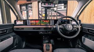 The honda e is an electric car manufactured by japanese automaker honda, available in the european and japanese markets in 2020. Honda E Starts Production Dvn