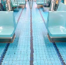 The Taiwanese Metro Only Makes It Look Like A Pool We In Turkey Do The Real Thing Pool Swimming Pools Pictures