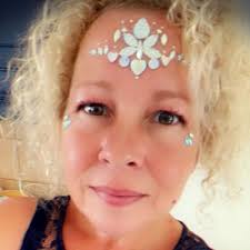 sally dodd (@sallydodd72)