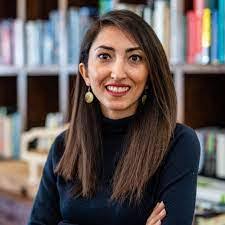 Marjan Miri's Instagram, Twitter & Facebook