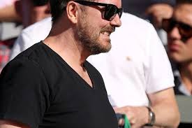 Stars shine at soggy Wimbeldon