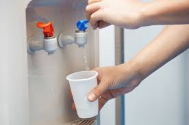 6 consejos útiles para el mantenimiento de un dispensador de agua - Mejor  con Salud