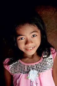 GrowinG Up with the promise of the mDGs