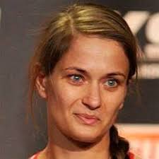 Find the perfect karolina kowalkiewicz stock photos and editorial news pictures from getty browse 840 karolina kowalkiewicz stock photos and images available, or start a new search to explore more. Who Is Karolina Kowalkiewicz Dating Now Girlfriends Biography 2021