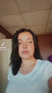 Kayla Ream's Instagram, Twitter & Facebook