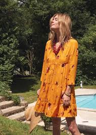 I felt that my 𝗵𝗲𝗮𝗿𝘁 was falling. Aure Dress Large Saffron Flowers Silk Sezane