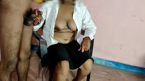 Warm Desi nurse sedeuce uber-sexy buy for orgy! Hindi Homemade porno