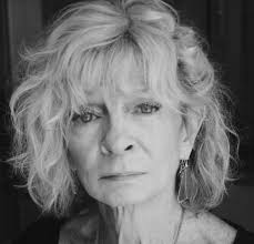 The Breeze Bends the Grass