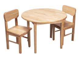 Round Kids Table Amazon Com Gift Mark Round Table Round Table And Chairs Table And Chair Sets Round Kids Table