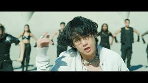 Korean pop group bts on monday addressed the united nations general assembly (unga) as the special presidential envoy for future generations . Bts On Kinetic Manifesto Film Come Prima Screencaps And Who S Who 4k K Pop Database Dbkpop Com