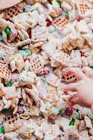 White Chocolate Chex Mix Is The Ultimate Party Mix Melted White Chocolate Mixed With M Ms Granoloa Chocolate Chex Mix White Chocolate Chex Mix Chocolate Chex