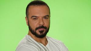 İlgiyle izlenen yarışma survivor 2021, yine heyecan dolu bir bölümle ekranlara geldi. Survivor O Triantafyllos Exei To Ypshlotero Kase Zappit
