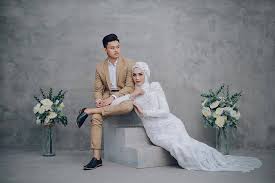 We did not find results for: Ide Dress Code Prewedding Untuk Foto Studio Yang Elegan Pose Prewedding Foto Pertunangan Foto Perkawinan