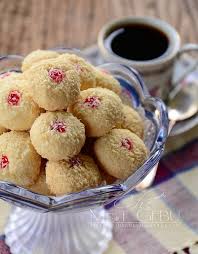 Beginilah rupanya doh biskut yang siap diuli. Biskut Senyum Biskut Kelapa Warisan Dapur Tanpa Sempadan