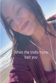 Kristen Hearn's Instagram, Twitter & Facebook