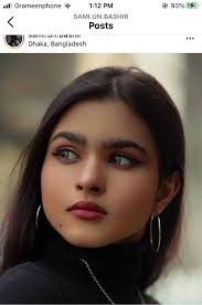 How to create a collage with texture effects