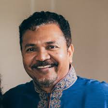 Hinanshi & Khagunesh