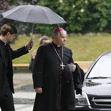 Tadeusz rakoczy (born 30 march 1938 in gilowice) is a polish roman catholic bishop. Pedofilia W Kosciele Biskup Tadeusz Rakoczy Ukarany Przez Watykan