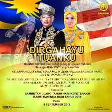 Perkara pelik yang berlaku di majlis pemasyhuran yang dipertuan agong baru. Hari Keputeraan Yang Di Pertuan Agong Ke Xvi Pakarhr Sdn Bhd