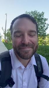 Kim Sinner's Instagram, Twitter & Facebook