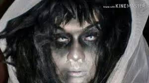 Dia seperti melayang, mendekat ke arahku. 87 Gambar Hantu Kuntilanak Menyeramkan Gambar Pixabay
