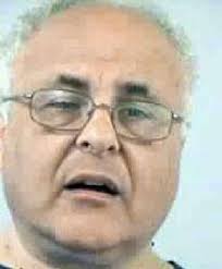 Police: Man exposes himself at Cape beach