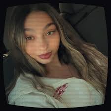 Brianna Butcher's Instagram, Twitter & Facebook