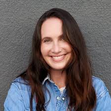 Liz Roth's Instagram, Twitter & Facebook